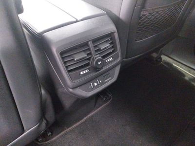 peugeot-5008-gt-line-bluehdi-96kw-130cv-s-s-eat8-20 Thumbnail