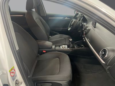 audi-a3-sportback-30-tdi-85kw-116cv-8 Thumbnail