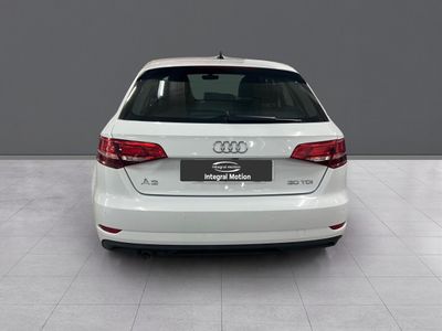 audi-a3-sportback-30-tdi-85kw-116cv-24 Thumbnail