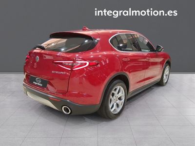 alfa-romeo-stelvio-2-0-gasolina-147kw-200cv-executive-q4-4 Thumbnail