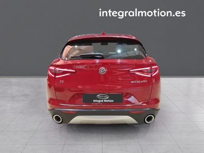 alfa-romeo-stelvio-2-0-gasolina-147kw-200cv-executive-q4-24 Thumbnail