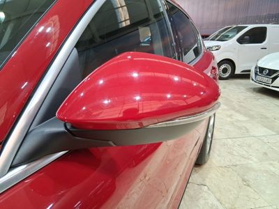 alfa-romeo-stelvio-2-0-gasolina-147kw-200cv-executive-q4-30 Thumbnail