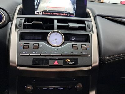 lexus-nx-2-5-300h-business-2wd-16 Thumbnail