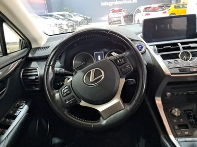 lexus-nx-2-5-300h-business-2wd-10 Thumbnail