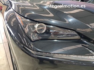 lexus-nx-2-5-300h-business-2wd-26 Thumbnail