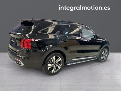 kia-sorento-1-6-t-gdi-phev-black-edition-4x4-7pl-4 Thumbnail
