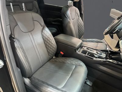 kia-sorento-1-6-t-gdi-phev-black-edition-4x4-7pl-8 Thumbnail