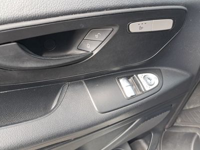 mercedes-vito-119-cdi-6t-base-rwd-largo-190cv-20 Thumbnail