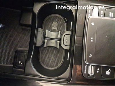 mercedes-clase-glb-180d-business-solution-21 Thumbnail