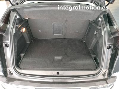 peugeot-3008-1-5l-bluehdi-96kw-130cv-s-s-active-10 Thumbnail