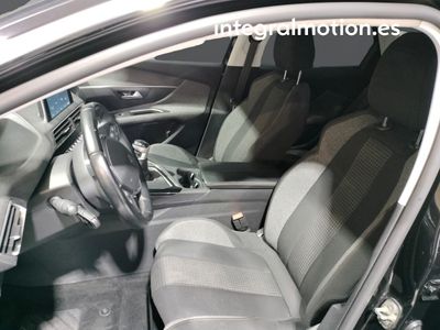 peugeot-3008-1-5l-bluehdi-96kw-130cv-s-s-active-12 Thumbnail