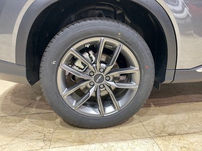 dfsk-600-600-luxury-28 Thumbnail