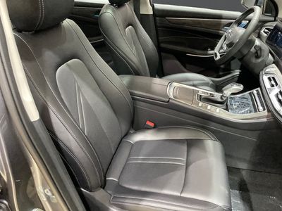 dfsk-600-600-luxury-8 Thumbnail
