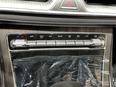 dfsk-600-600-luxury-16 Thumbnail