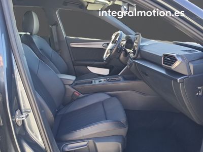 cupra-le-n-sp-1-5-tsi-e-hybrid-150w-204cv-dsg-8 Thumbnail