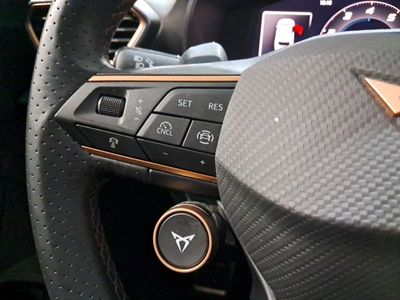 cupra-le-n-sp-1-5-tsi-e-hybrid-150w-204cv-dsg-11 Thumbnail