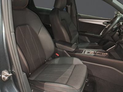 cupra-le-n-sp-1-5-tsi-e-hybrid-150w-204cv-dsg-8 Thumbnail