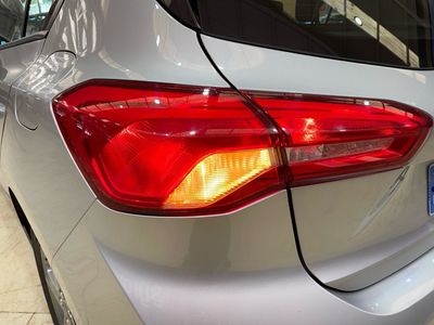 ford-focus-1-5-ecoblue-70kw-trend-edition-27 Thumbnail