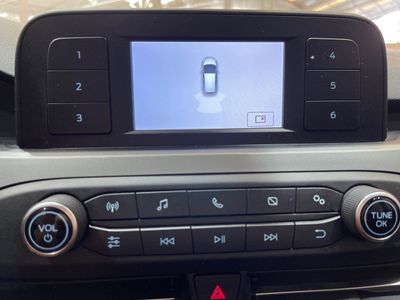 ford-focus-1-5-ecoblue-70kw-trend-edition-15 Thumbnail