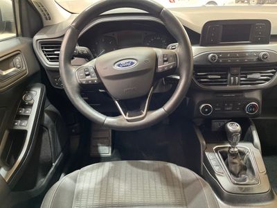 ford-focus-1-5-ecoblue-70kw-trend-edition-10 Thumbnail