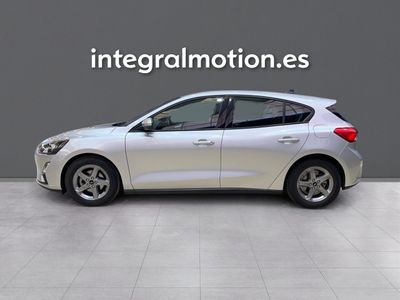 ford-focus-1-5-ecoblue-70kw-trend-edition-23 Thumbnail