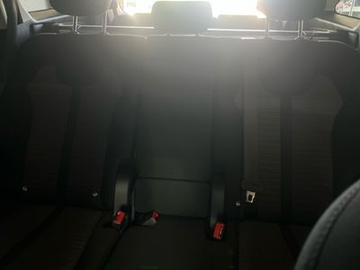 kia-sorento-1-6-t-gdi-phev-emotion-4x4-7pl-p-luxury-19 Thumbnail