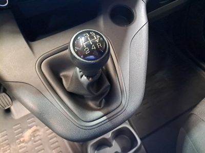 citro-n-berlingo-talla-m-bluehdi-100cv-control-11 Thumbnail