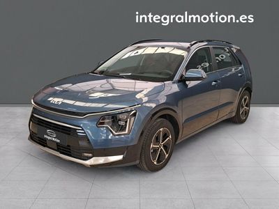kia-niro-1-6-gdi-hev-104kw-141cv-drive-0