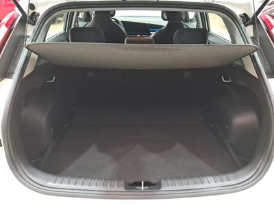 kia-niro-1-6-gdi-hev-104kw-141cv-drive-29 Thumbnail