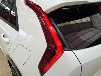 kia-niro-1-6-gdi-hev-104kw-141cv-drive-27 Thumbnail