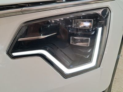 kia-niro-1-6-gdi-hev-104kw-141cv-drive-26 Thumbnail