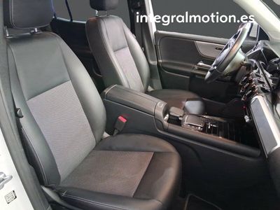 mercedes-clase-glb-180d-business-solution-8 Thumbnail
