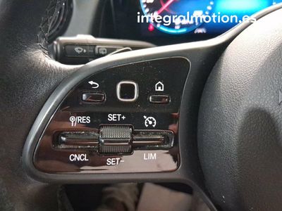 mercedes-clase-glb-180d-business-solution-11 Thumbnail