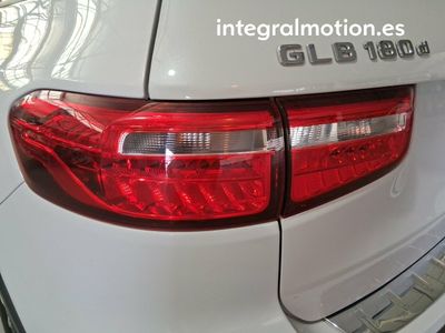 mercedes-clase-glb-180d-business-solution-27 Thumbnail