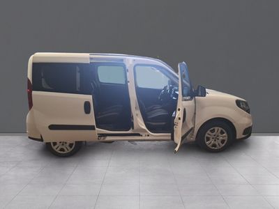 fiat-dobl-1-6-jtd-combi-90-cv-15 Thumbnail