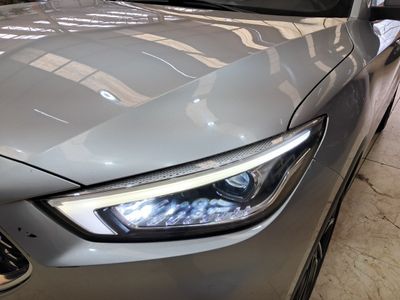 mg-zs-1-5-luxury-26 Thumbnail
