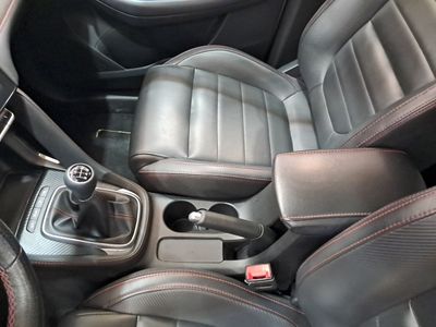 mg-zs-1-5-luxury-21 Thumbnail