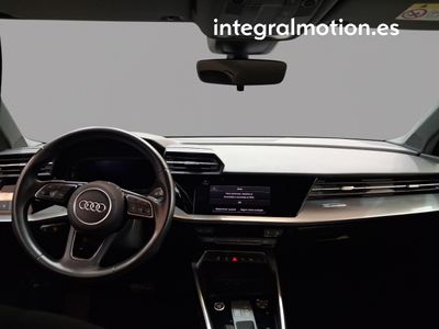audi-a3-sportback-1-5-30-g-tron-96kw-s-tronic-6 Thumbnail