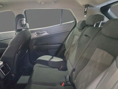 kia-sportage-1-6-t-gdi-mhev-110kw-150cv-drive-4x2-9 Thumbnail