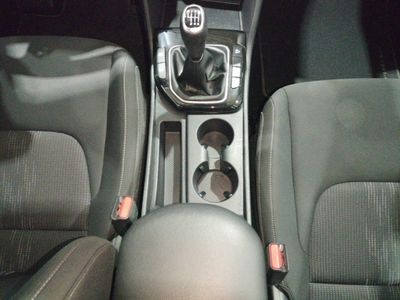 kia-sportage-1-6-t-gdi-mhev-110kw-150cv-drive-4x2-21 Thumbnail