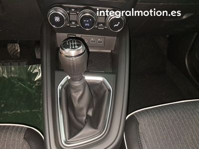 mitsubishi-colt-100t-kaiteki-17 Thumbnail