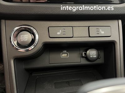 ssangyong-korando-e-motion-limited-auto-6 Thumbnail