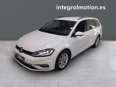 volkswagen-golf-advance-1-0-tsi-85kw-115cv-variant-0