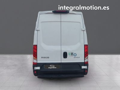 iveco-daily-2-3-td-35s-16-v-l3h2-12-m3-13 Thumbnail