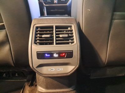 cupra-formentor-1-5-tsi-110kw-150-cv-dsg-21 Thumbnail