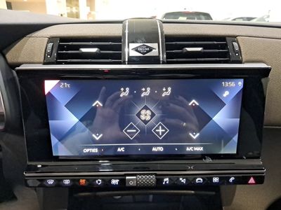 ds-ds-7-bluehdi-de-96kw-130cv-auto-chic-16 Thumbnail