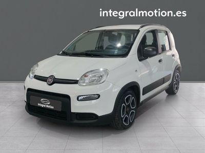 fiat-panda-city-life-hybrid-1-0-gse-51kw-70cv-0