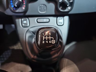 fiat-panda-city-life-hybrid-1-0-gse-51kw-70cv-17 Thumbnail