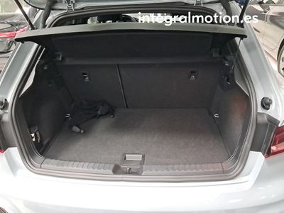 audi-a1-citycarver-black-line-35-tfsi-110kw-s-tr-29 Thumbnail