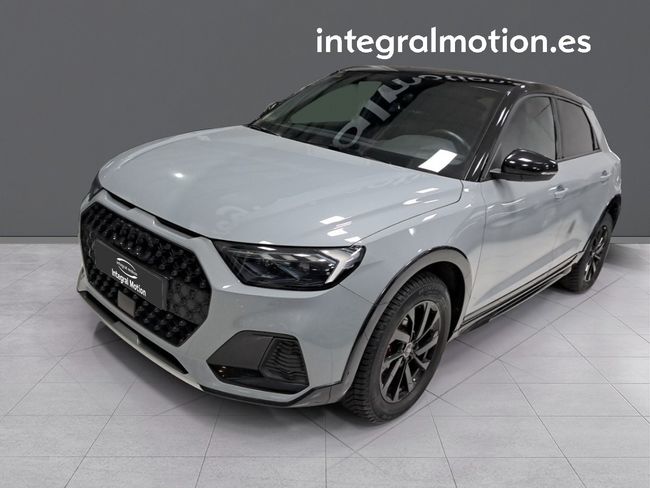 audi-a1-citycarver-black-line-35-tfsi-110kw-s-tr-0